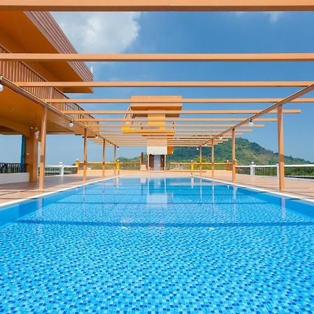 Id Residences Phuket Bagian luar foto
